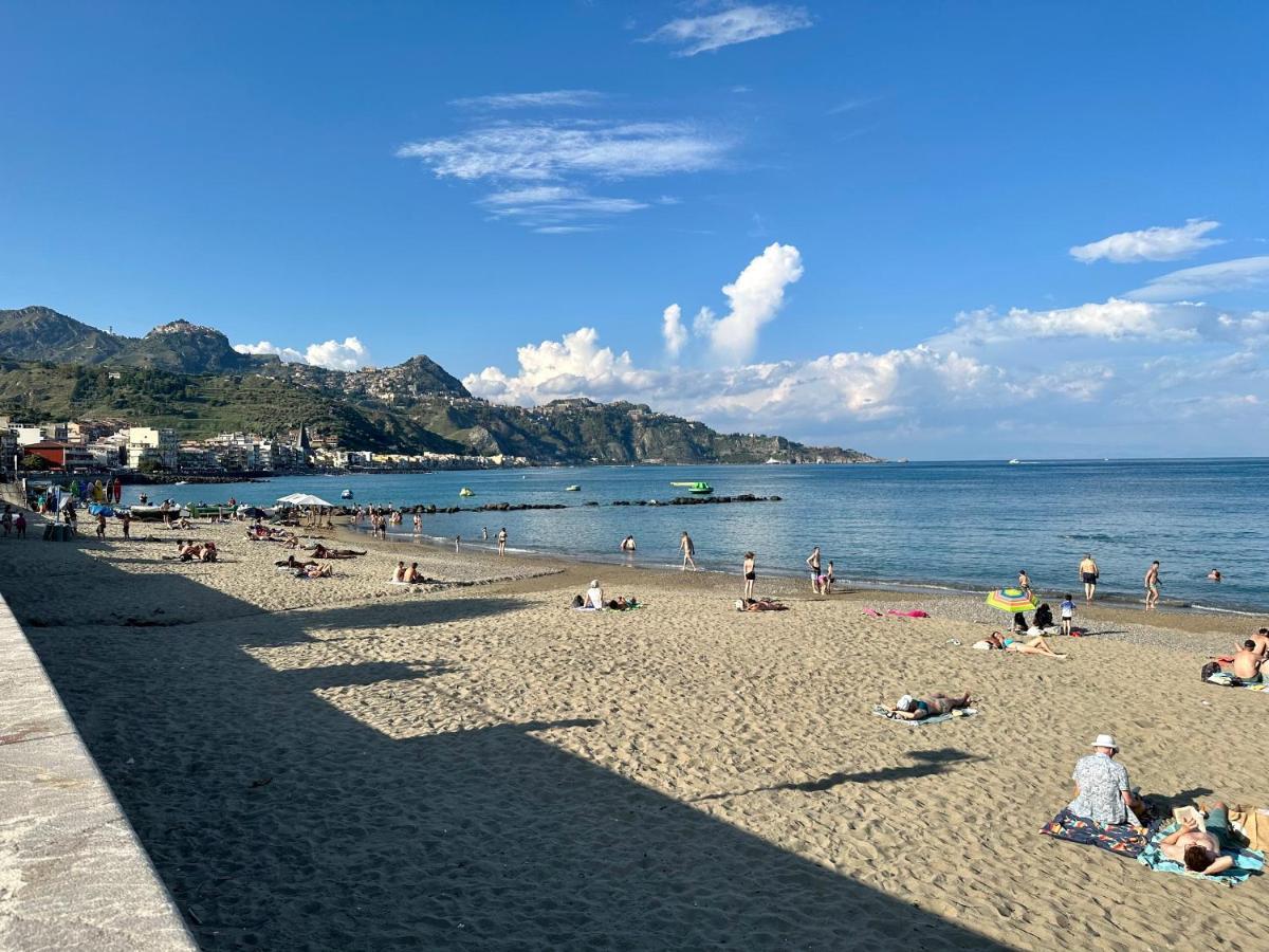 Ferienwohnung Attico Di Giggia Giardini-Naxos Exterior foto
