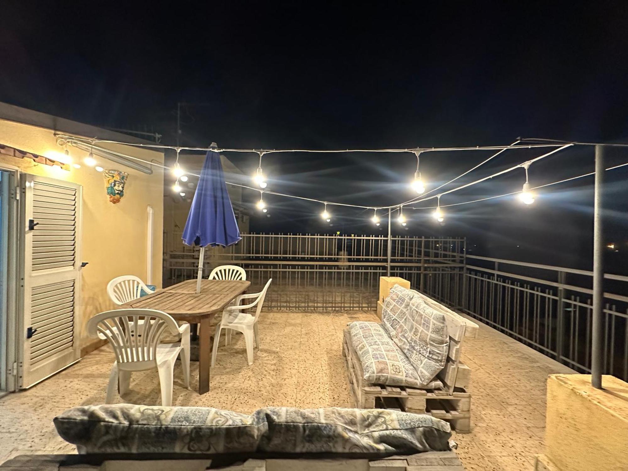 Ferienwohnung Attico Di Giggia Giardini-Naxos Exterior foto