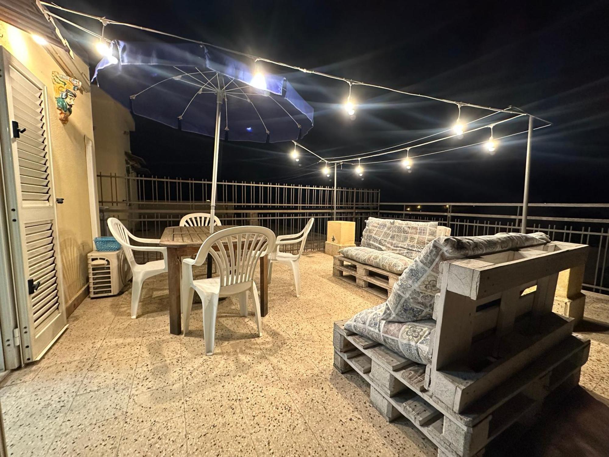 Ferienwohnung Attico Di Giggia Giardini-Naxos Exterior foto